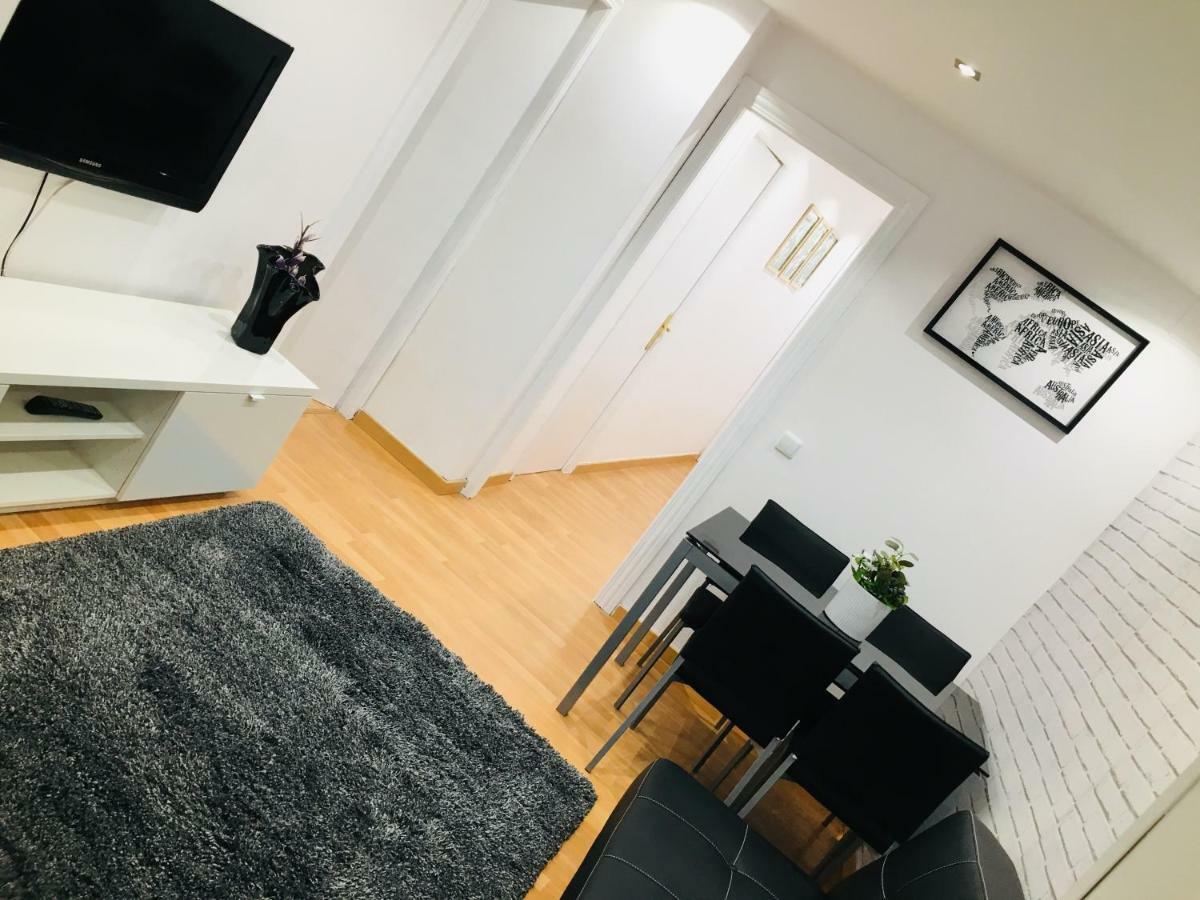 Apartamento Good Vibes Apartment Zaragoza Exterior photo