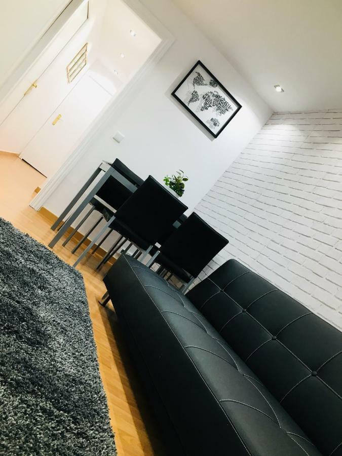 Apartamento Good Vibes Apartment Zaragoza Exterior photo