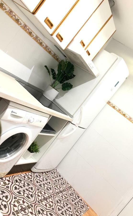Apartamento Good Vibes Apartment Zaragoza Exterior photo