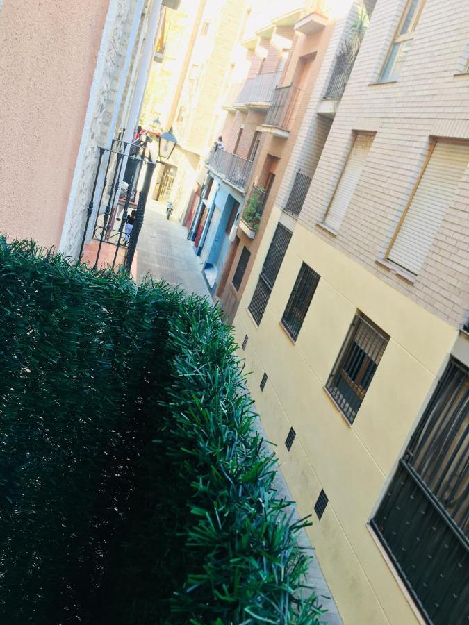 Apartamento Good Vibes Apartment Zaragoza Exterior photo