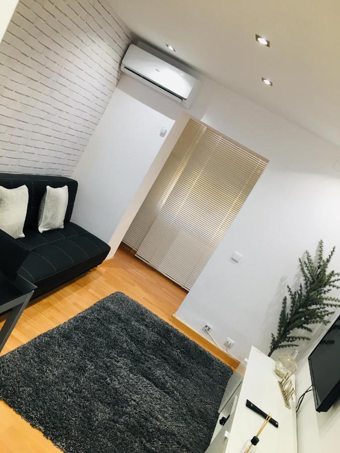 Apartamento Good Vibes Apartment Zaragoza Exterior photo